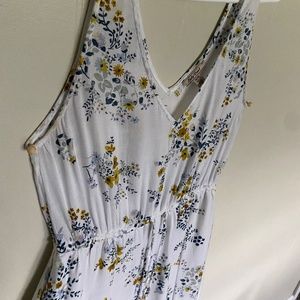 White floral maxi dress